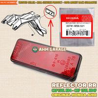 Gambar Mata Kucing Spakbor Belakang CRF 150L K84 Reflector RR Reflex CRF150L K84F Cat Eye Reflektor Reflex CRF 150 L Original Honda AHM 33741-MS6-921 - MATA KUCING dari AHM Garage undefined 1 Tokopedia