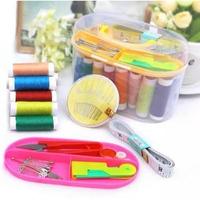 Gambar Set Alat Jahit Paket Lengkap Sewing Kit Box Peralatan Jahit Super Lengkap Jarum Kancing Bahan Plastik Gel Size 14 5x7x9 5 Cm Dilengkapi Box Penyimpanan Mudah Dibawa Kemana Mana Peralatan Jahit Lengkap Hitam Perlengkapan dari NuhiroStore undefined 5 Tokopedia