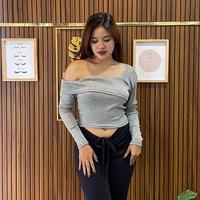 Gambar Clavi Top long sleeve rumbai sabrina  Baju Atasan Wanita Casual lengan  Panjang Nyaman Rib Garis Unik Tangan Crop - Clavi Lv hitam dari Ms.jiljil undefined 5 Tokopedia