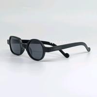 Gambar Frame Kacamata Steampunk Model Kotak Bulat yang Unik - Eyewear, Glasses Plastik dari Best Glasses88 undefined 2 Tokopedia