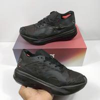 Gambar ON RUNNING CLOUDBOOM STRIKE TRIPLE BLACK - TRIPLE BLACK, 39 dari NINE URBAN undefined 4 Tokopedia