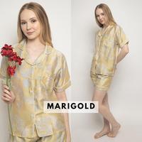 Gambar Surrell - Spring Vol.1 Pajamas - Organic Silk Classic Pajamas Set Piyama Berkerah Tencel - Marigold Shortpants, S dari ERLANGGA TOKO' undefined 1 Tokopedia