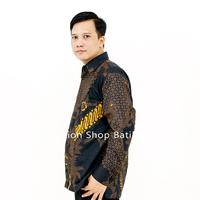 Gambar Harga Grosir Kemeja Batik Pria Lengan Panjang Terlaris Tersedia size Jumbo Baju Nyaman Lembut - Keris Sayap v Hitam, M dari Lion Shop Batik undefined 3 Tokopedia