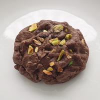 Gambar Pistachio Dubai Chocolate Soft Cookies dari Makna Dessert undefined 4 Tokopedia