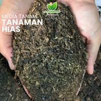 Gambar [MANGGROW] MEDIA TANAM TANAMAN BUNGA HIAS 500gr | Potting Mix 9 Bahan Organik • pH 6,5 • Siap Pakai Bunga Bambu. Sebagai Pupuk & Penyubur Tanah - 500 gram dari Manggrow Official Shop undefined 4 Tokopedia