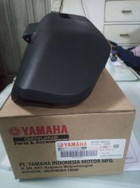 Gambar Console Box (Box Bagasi Depan) Original Sepeda Motor Yamaha MIO Gear 125 (90978-C0313) dari natlavhondastore undefined 1 Tokopedia