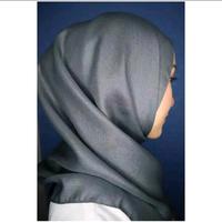 Gambar Hijab Segiempat Sinar Glamour Warna Burgundy Kerudung Wanita Muslim - coklat tua, 110×110 (sedang) dari Mrly by. Lze undefined 3 Tokopedia
