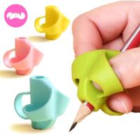Gambar (2pcs) Alat Menulis Anak Tk Alat Bantuan Menulis Pencil Grip Alat Bantu Tulis Anak Belajar Menulis Latihan Menulis Mudah ️ - Alat Menulis dari novcosmetic undefined 1 Tokopedia