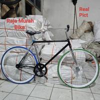 Gambar Sepeda Fixie Hybrid Pacific Bike Sepeda Fixie 700C Sepeda Hybrid By Pacific dari SERBA store98 undefined 2 Tokopedia