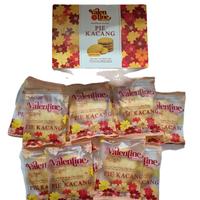 Gambar PIE KACANG VALENTINE isi 10 pcs FREE BOX OLEH OLEH KHAS BALI ASLI Pack dari klik.shopping undefined 3 Tokopedia