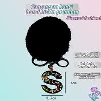 Gambar 【Ready】gantungan kunci hitam premium/ gantungan kunci bola berbulu resin 26 huruf gantungan kunci fashion gantungan tas lucu - Cocok untuk kunci mobil sepeda motor/gantungan tas Keychain - A dari HappyBelanja Shop undefined 1 Tokopedia