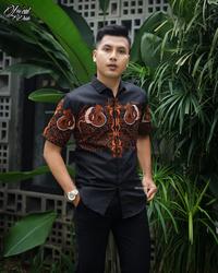 Gambar MENSBATIK - NAGA PRAJA II - batik pria - lengan Pendek - kemeja batik pria - slimfit - abtik katun - batik kekinian - batik anak muda - M dari Mensbatik undefined 1 Tokopedia