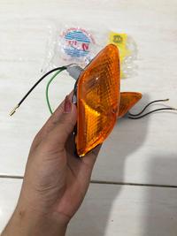 Gambar [WIN] Sen Depan Assy Lampu Sein Riting Depan Yamaha FIZR 1997 (4WH) - Motorcycle dari WIN BODYPART MOTOR undefined 3 Tokopedia