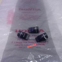 Gambar plug A/C drain karet pembuangan filter saringan udara adv beat cb 150x cbr 150r crf 150L forza genio pcx revo 110 scoopy stylo super cup vario 125 150 160 original honda los pack Motorcycle dari ayumotor undefined 1 Tokopedia