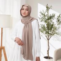 Gambar Pashmina Kaos Rayon by hijabiid Premium.pashmina meleyot warna soft Terlaris - hitam, Pashmina Kaos dari Hijabiid undefined 2 Tokopedia