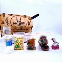 Gambar (isi 10 paket) Paket B Oleh oleh Haji dan Umroh dengan Kurma, Kismis, dan Kacang Arab serta Coklat Arab dan Botol Kosong Zamzam 80 mL - Gift Gift Sets Food Snacks  Makanan Hadiah Manis - Kotak dari Kurma Gajahmada undefined 5 Tokopedia