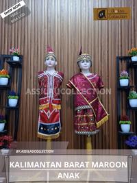 Gambar Baju Adat Anak Kalimantan Barat  Satuan (Laki/Cewek) Pakaian Aksesoris - Kalbar Hitam Laki, 3 dari AssilauCollection undefined 5 Tokopedia