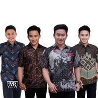 Gambar GROSIR BAJU BATIK MURAH PEKALONGAN BAJU BATIK PRIA ABADI BATIK KEMEJA BATIK PRIA LENGAN PENDEK - Gagak abu, M dari Akar Batik undefined 1 Tokopedia