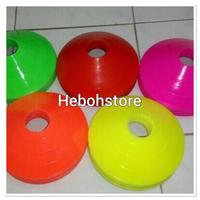 Gambar Cone cones Mangkok bulat (12 pcs)1 lsn untuk latihan bola sepeda dll dari Besar sport undefined 1 Tokopedia