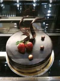 Gambar Promo Kue ulang tahun birthday cake made in hotel bintang 5 Diskon dari mitrayulia undefined 1 Tokopedia