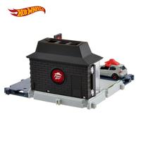 Gambar Matchbox Pizza Hut Pizza Run - Mainan Trek Mobil Balap dari hotwheelsflagship undefined 4 Tokopedia