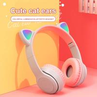 Gambar AVEN Headphone Bando Bluetooth P47M RGB LED Cute Cat Ear Super Bass - Hitam dari Aven Indonesia undefined 3 Tokopedia