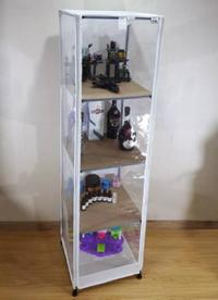Gambar Lemari Pajang Minimalis Multiguna Rak Helm Mainan Lego Gundam Koleksi dari raichand store undefined 3 Tokopedia