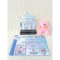 Gambar Ds Paket hadiah kontes foto anak Lomba piala trophy Piagam Vandel dari Pingkan Partty undefined 4 Tokopedia