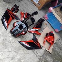 Gambar paket body modifikasi PNP R15 OLD V1 V2 hitam lis merah dari BerkahModifikasi undefined 3 Tokopedia