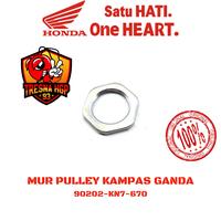 Gambar 90202-KN7-670 MUR PULLEY KAMPAS GANDA BEAT ESP SCOOPY FI ORIGINAL dari TresnaHGP undefined 1 Tokopedia