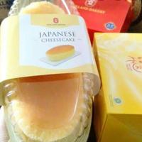 Gambar Japanese cheese cake Holland Bakery Berkualitas dari chanos good undefined 1 Tokopedia