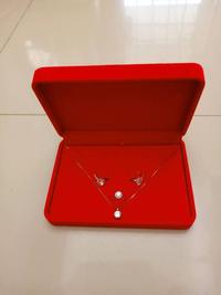 Gambar Kotak Box Tempat Perhiasan Set Seserahan Lamaran Nikah Beludru Merah dari ersya store0 undefined 2 Tokopedia