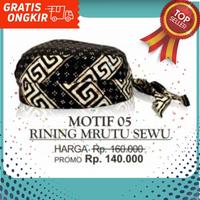 Gambar PECI BATIK JOGOKARIYAN MOTIF RINING MRUTU SEWU UDENG KOPIAH SONGKOK Muslim - Mrutu Sewu, 11 dari Gudang Botol undefined 1 Tokopedia