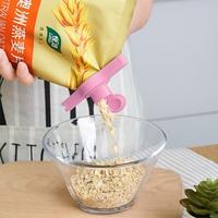 Gambar ERA - Klip Segel Corong Penutup Makanan Penjepit Bungkus Cemilan Snack Plastik Susu dari ERAWAN KIDS BAGS undefined 2 Tokopedia