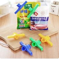 Gambar ERA - Klip Segel Corong Penutup Makanan Penjepit Bungkus Cemilan Snack Plastik Susu dari ERAWAN KIDS BAGS undefined 1 Tokopedia