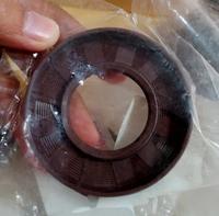 Gambar OIL SEAL TC 80 98 10 VITON73 TC 8098x10 FKM TC 80*98*10 FKM73 dari 12 Maret Shop undefined 2 Tokopedia