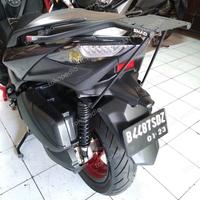 Gambar Bracket Breket Box Motor Xmax 250 Original SHAD / Import dari geomotorvariasi undefined 4 Tokopedia