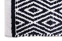 Gambar 100% Cotton Diamond Rug 21x34 Hand Woven Reversible dari Home and Kitchen USA undefined 3 Tokopedia