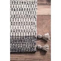 Gambar nuLOOM Jenson Braided Tassel Wool Rug, 7 6' x 9 6', Grey dari Home and Kitchen USA undefined 1 Tokopedia