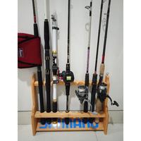 Gambar Rak tempat joran Mancing / pancing portable Kayu Solid jati ( 6 - 10 Slot dari Lung Gandu undefined 3 Tokopedia