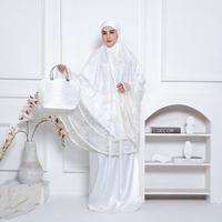 Gambar Mukena HURREM Roberto Cavali Mix Brukat Import Cantik Untuk Dewasa - BROKEN WHITE, JUMBO dari zamron izamrudin 83 undefined 5 Tokopedia