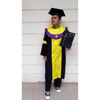 Gambar Toga Wisuda Ut Ungu Plus Map (1Paket) dari Rosnabeauty undefined 1 Tokopedia