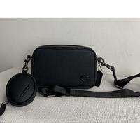 Gambar COÄCH Charter Slim Crossbody Bag Tas Selempang Pria Original - 1 dari Boystore Id undefined 2 Tokopedia