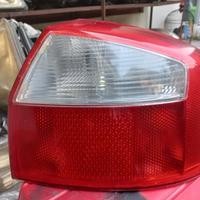 Gambar Stoplamp Audy A4 2001 sd 2005 kanan dari Nirwana motor 1 undefined 1 Tokopedia