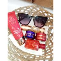 Gambar Sedia Paket Tube Gold Berrijoy Skincare Terbatas dari hola_store06 undefined 1 Tokopedia
