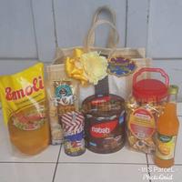 Gambar PARCEL SEMBAKO MALANG  SOUVENIR NATAL MALANG  HAMPERS MALANG  TAS dari kyra, store undefined 5 Tokopedia