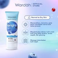 Gambar Wardah Perfect Bright+Smooth Glow Creamy Foam 100ml - Sabun Wajah dari Restu Surabaya undefined 4 Tokopedia