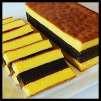 Gambar ENAK!!! Kue Bolu Lapis Surabaya 22x11cm dari Mhoocy undefined 3 Tokopedia