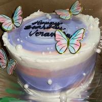 Gambar ENAK!!! [bisa dadakan] BIRTHDAY CAKE KUPU-KUPU - Kupu kupu, d20 cm dari Mhoocy undefined 4 Tokopedia