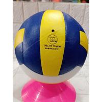 Gambar BOLA VOLLY BAGUS MURAH ANTI AIR dari MultiSportS. undefined 3 Tokopedia